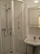 Shower/WC
